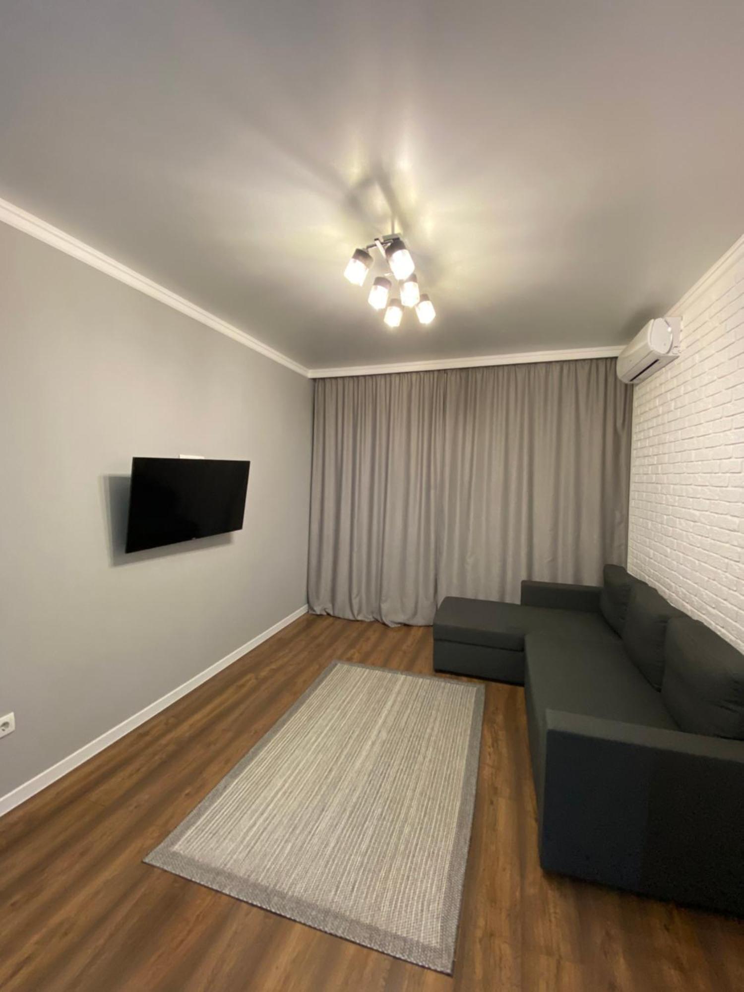 Квартира В Центре Алматы Luaran gambar