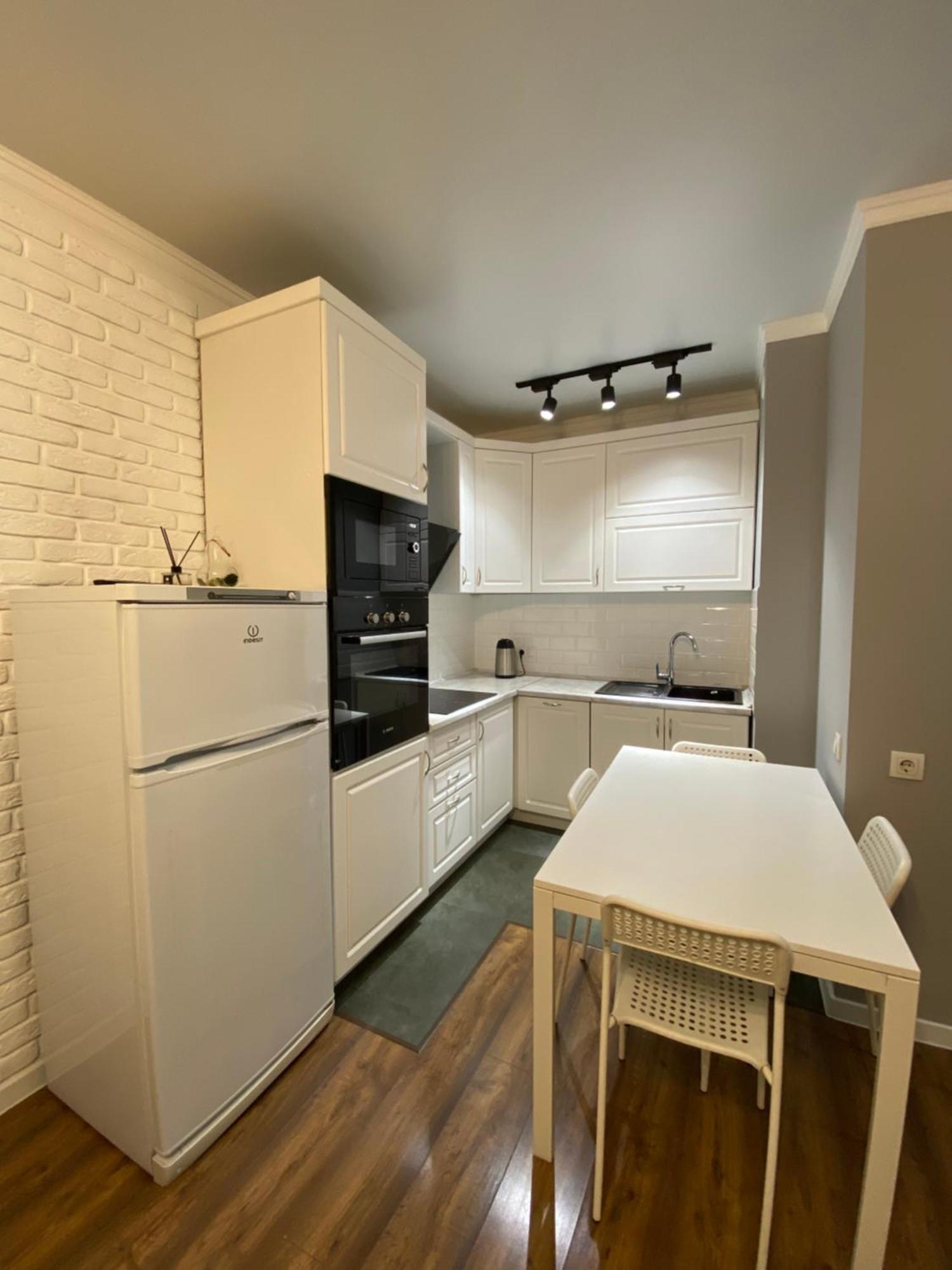 Квартира В Центре Алматы Luaran gambar